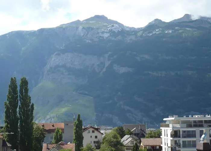 فندق Schweizerhaus