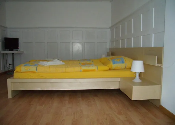 Schweizerhaus تشر